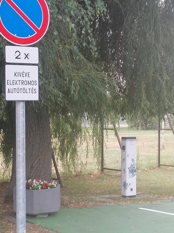 מלון Herend Park Vendeghaz מראה חיצוני תמונה